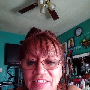 Meet your Posher, Celia